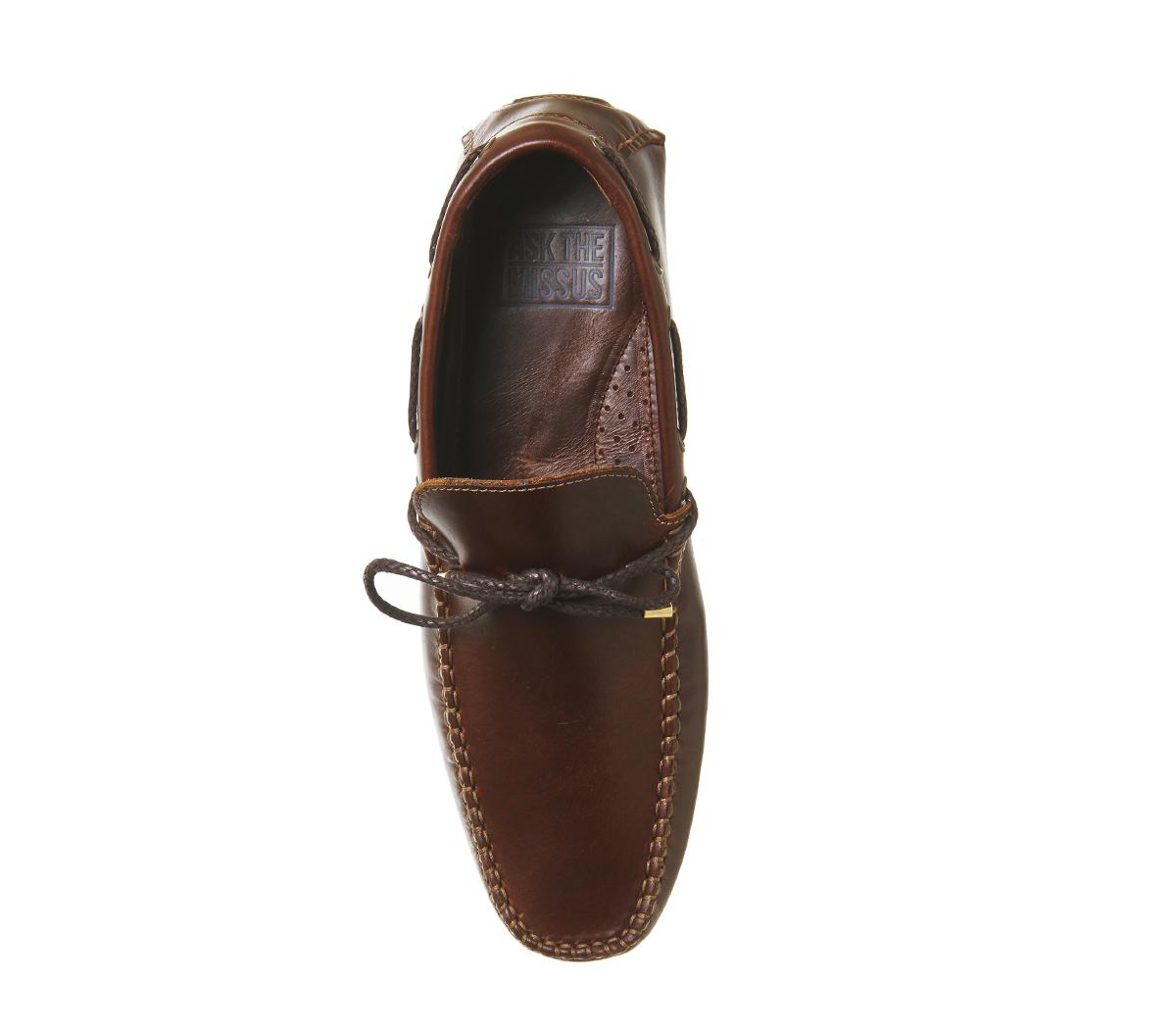 OFFICEBounty DriverTan Leather Choc