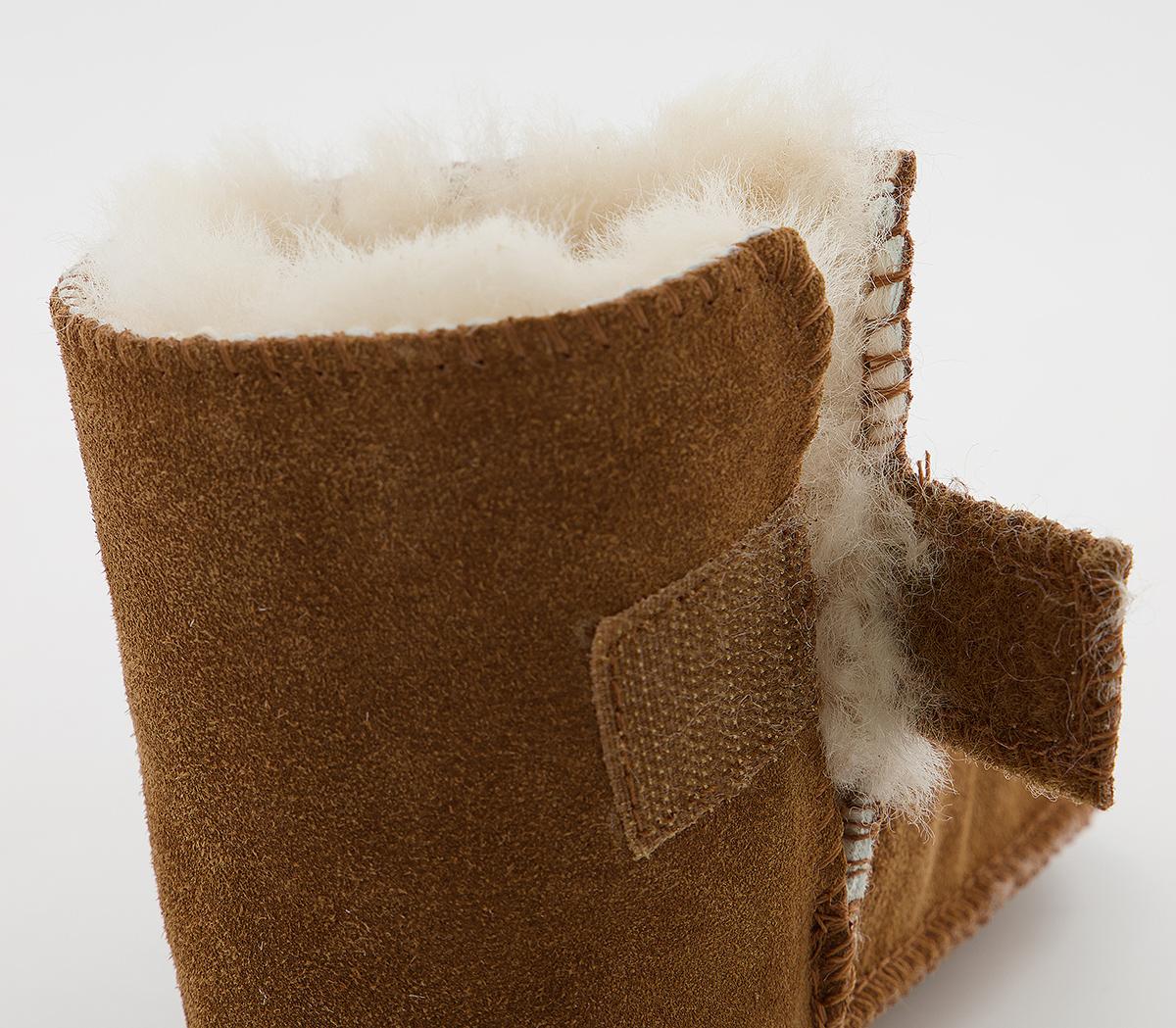 UGG Erin Boots UGG Erin Boots Chestnut