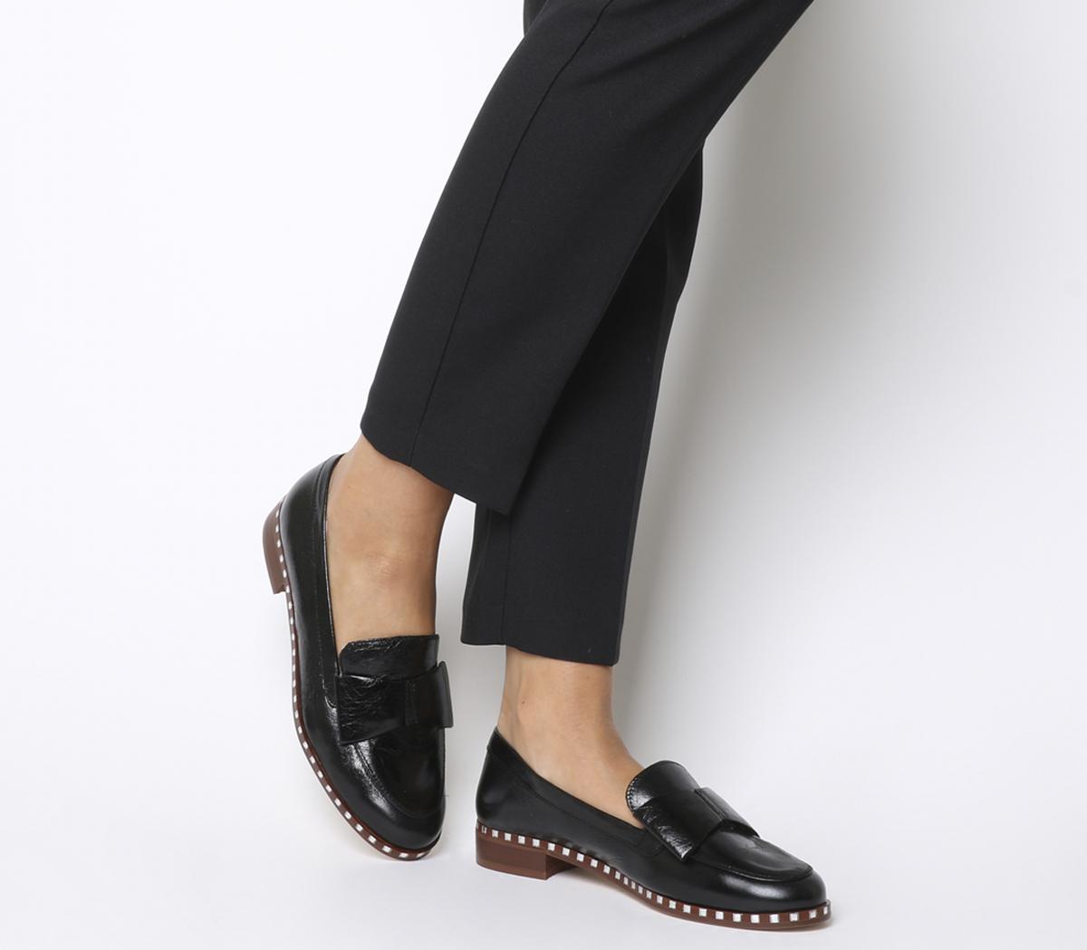 OFFICEPresent Bow LoafersBlack Leather Choc Sole With Studded Rand