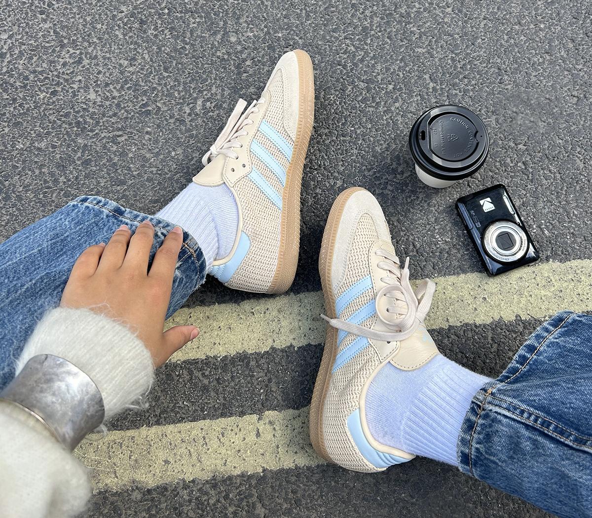 adidasSamba OG Trainers adidasSamba OG TrainersBlack Sand Strata Sky Tint