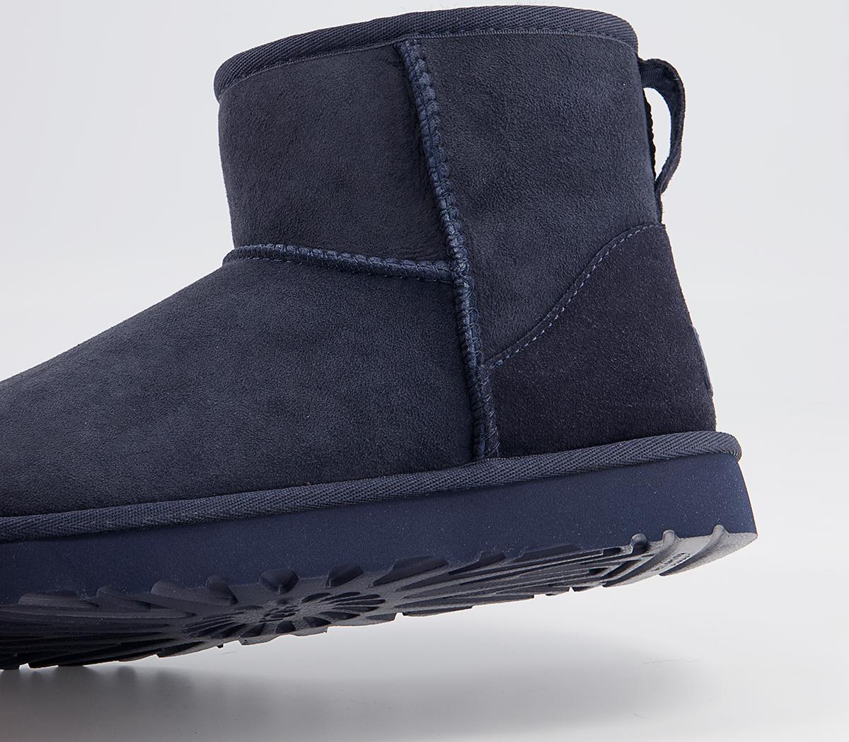 UGG Classic Mini II Boots UGG Classic Mini II Boots Starry Night
