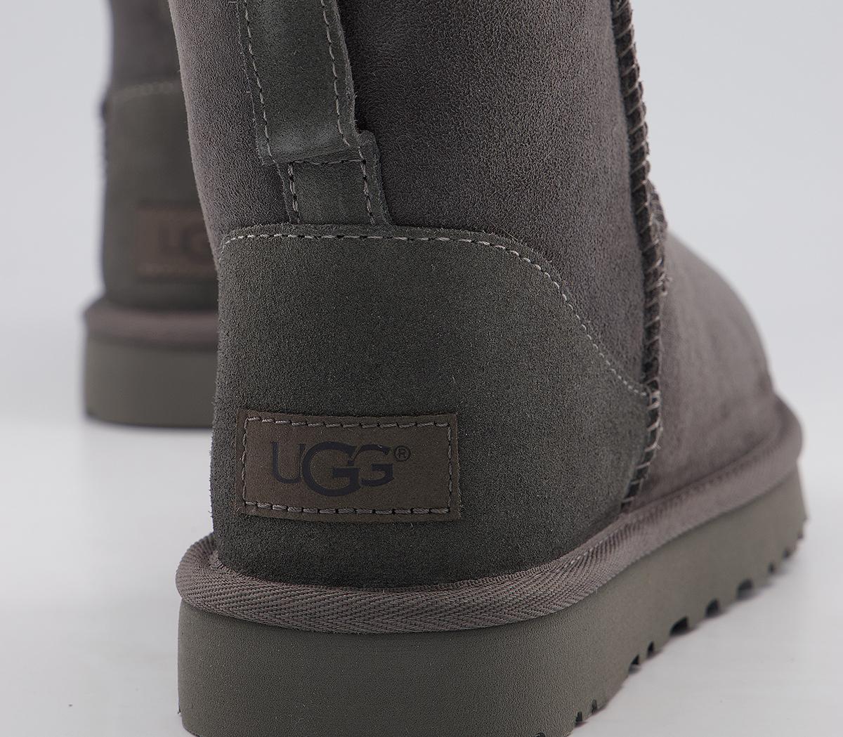 UGG Classic Mini II Boots UGG Classic Mini II Boots Grey Suede