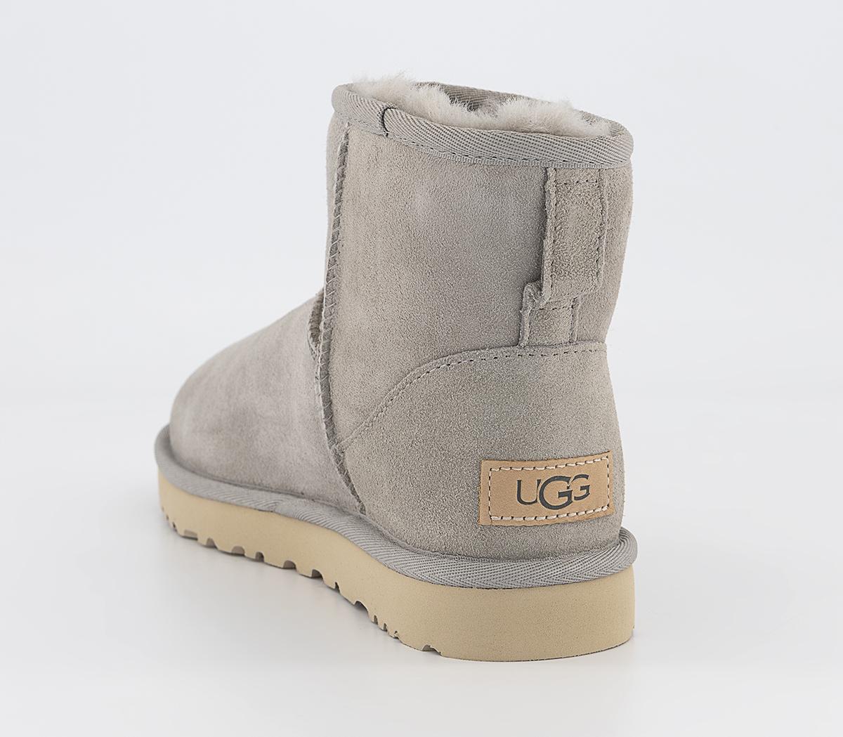 UGG Classic Mini II Boots Goat - Women's Ankle Boots