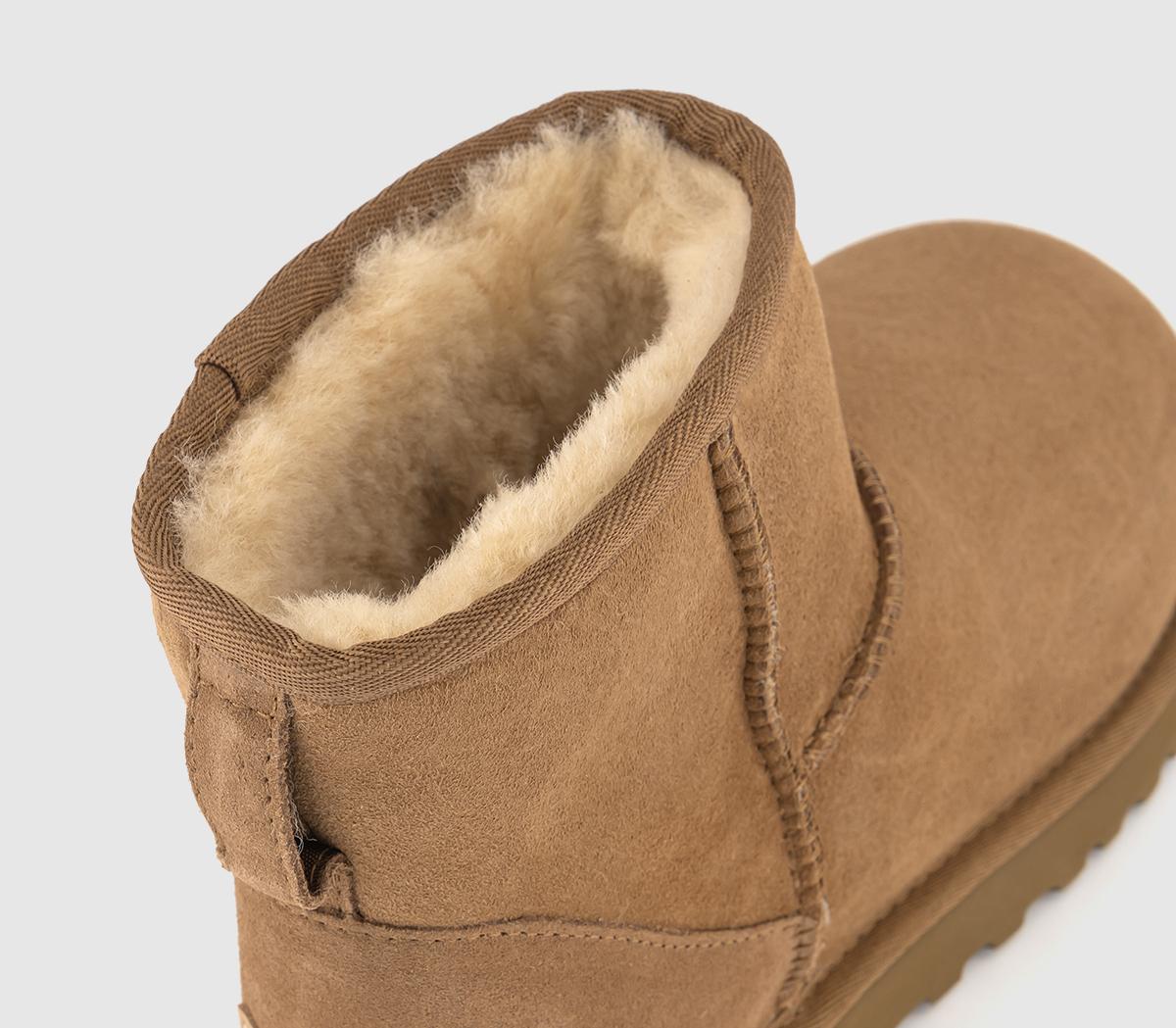 UGG Classic Mini II Boots UGG Classic Mini II Boots Chestnut Suede