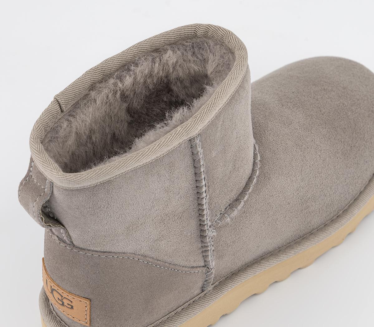 UGG Classic Mini II Boots Campfire - Women Ugg classic mini boots in grey campfire sz 5 main image 0