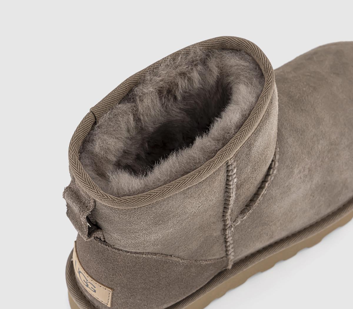 UGG Classic Mini II Boots UGG Classic Mini II Boots Caribou