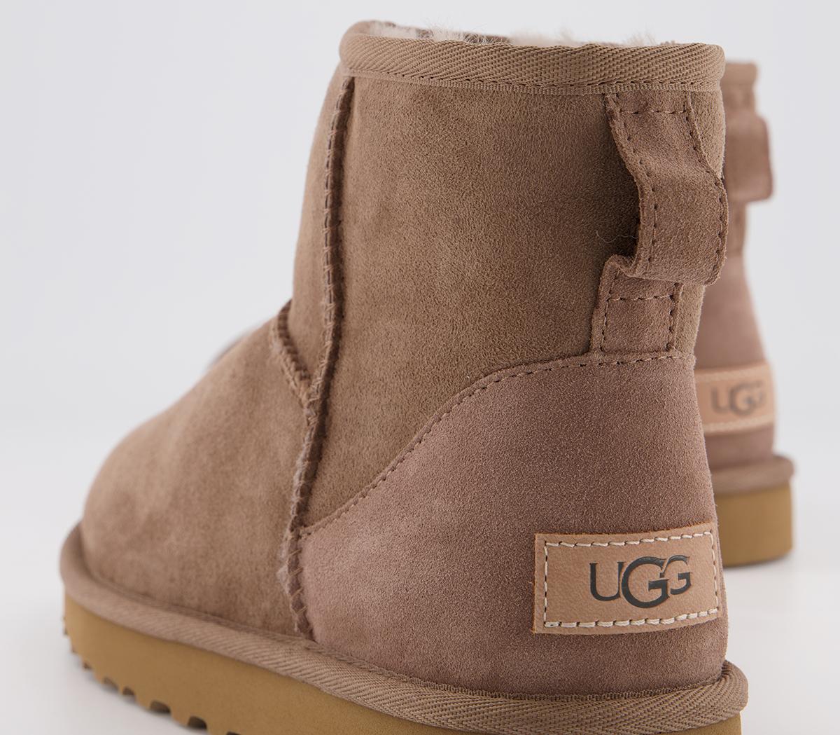 UGG Classic Mini II Boots UGG Classic Mini II Boots Caribou