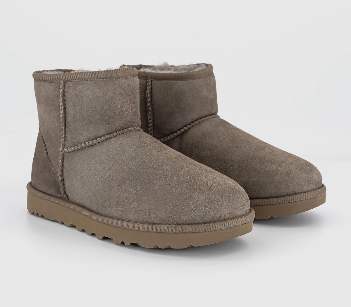 UGG Classic Mini II Boots UGG Classic Mini II Boots Caribou