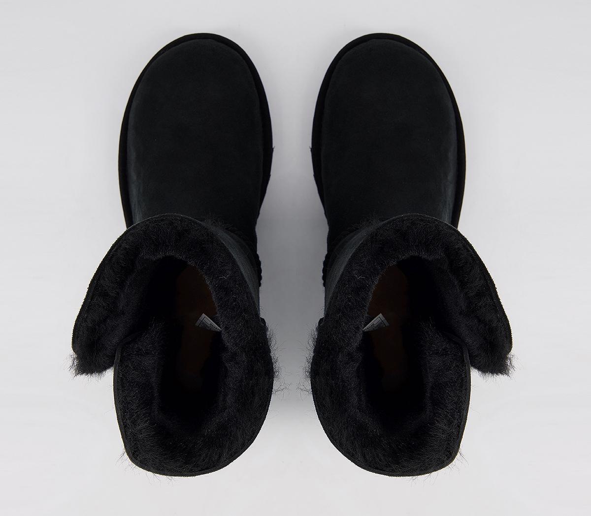 UGGBailey Button II BootsBlack Suede