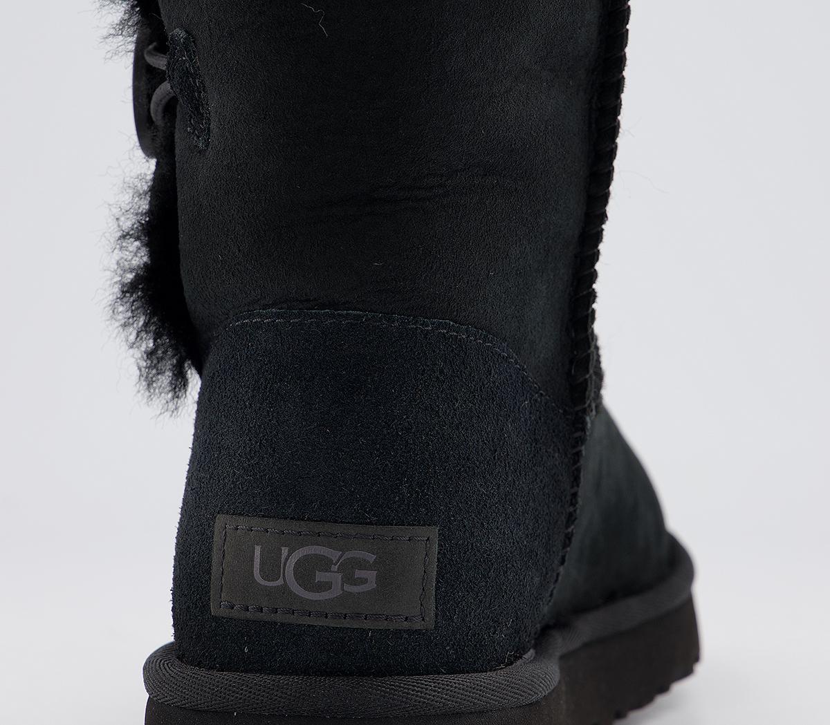 UGGBailey Button II BootsBlack Suede