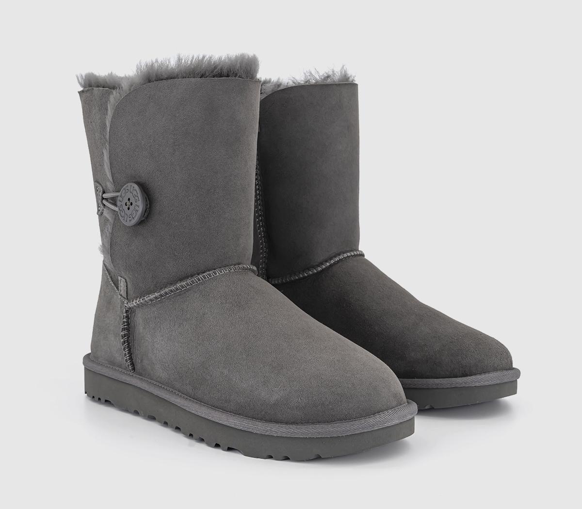 UGGBailey Button II BootsGrey