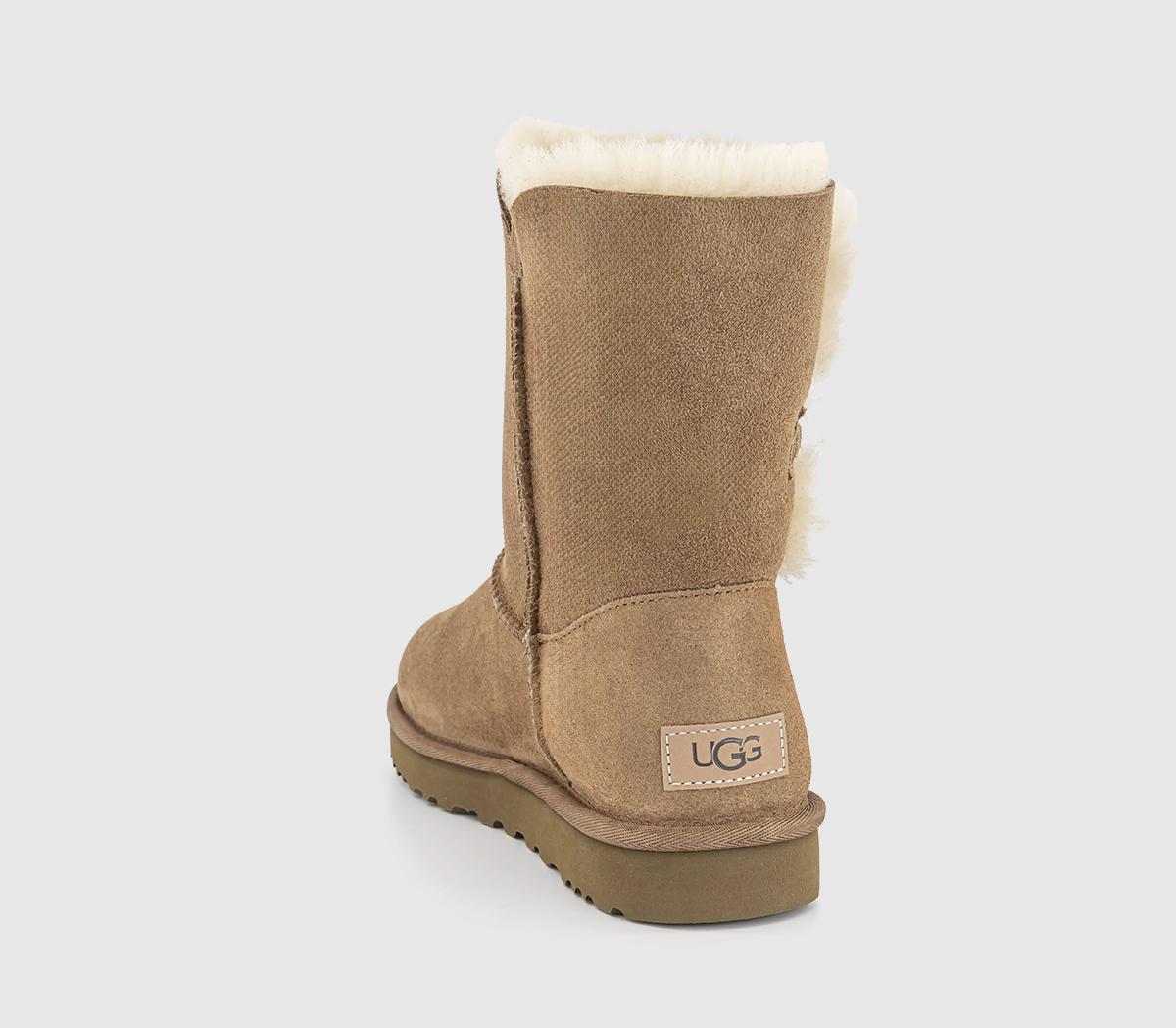 UGG Bailey Button II Boots UGG Bailey Button II Boots Chestnut Suede