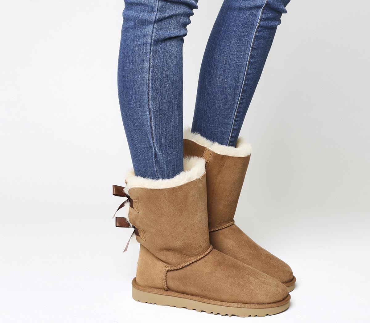 Ugg bailey bow 2 on sale chestnut