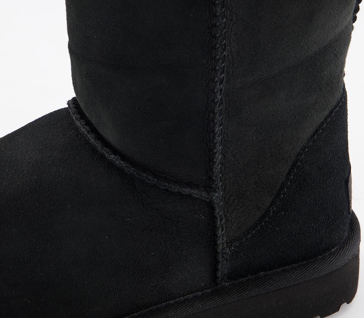 UGG Classic Short II Boots UGG Classic Short II Boots Black Suede