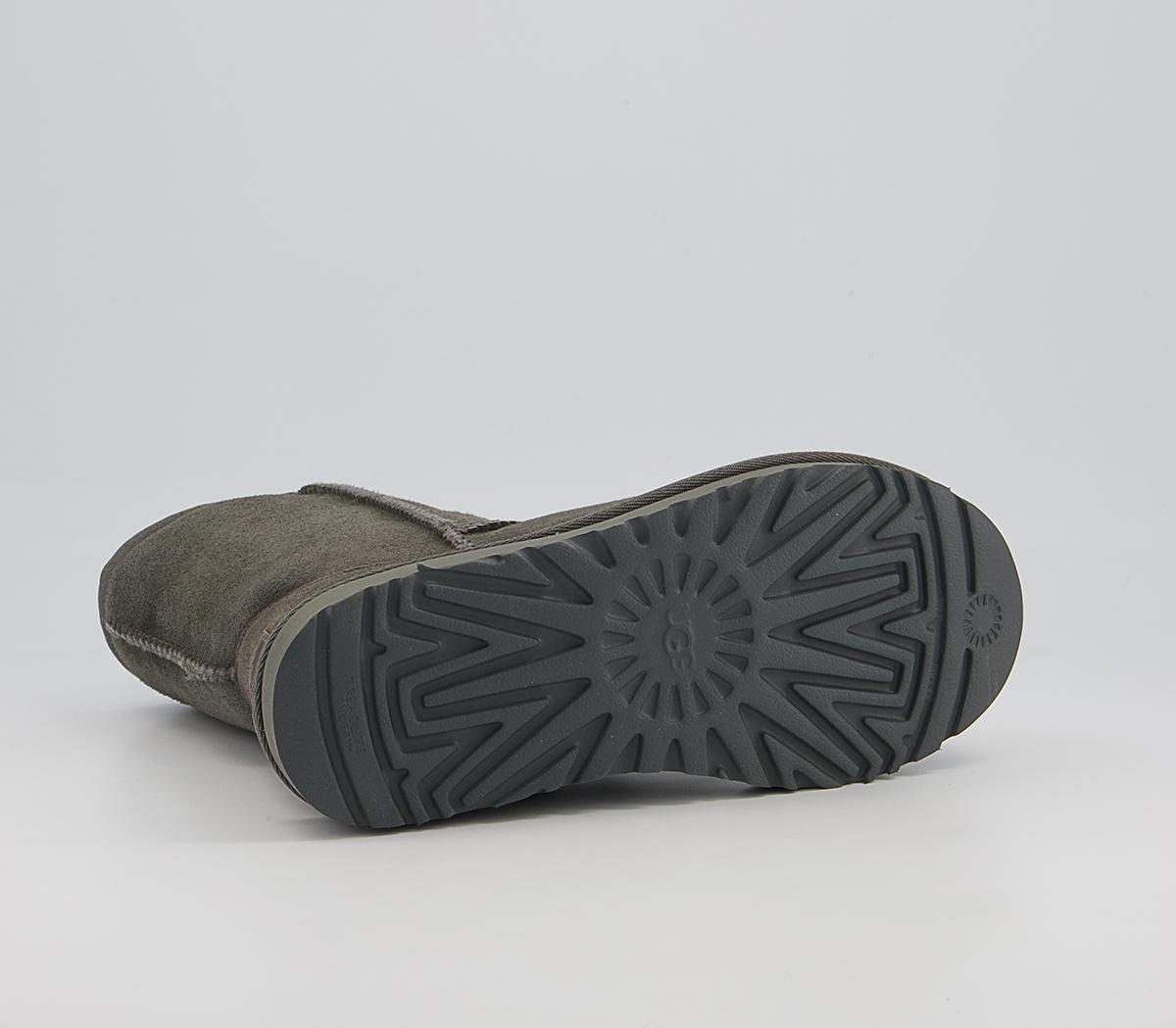 UGGClassic Short II BootsGrey