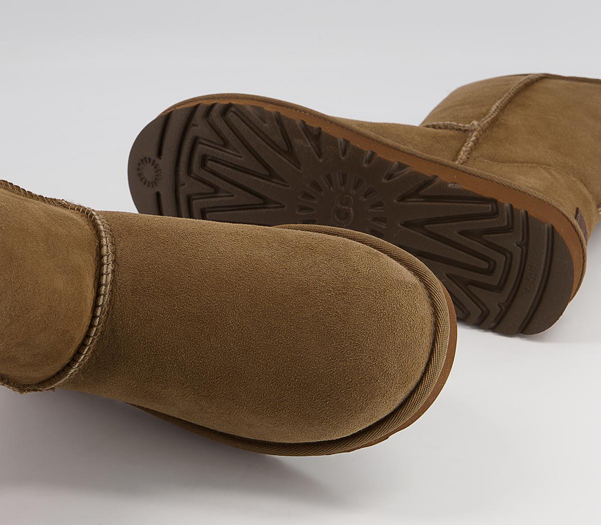 UGG Classic Short II Boots UGG Classic Short II Boots Hickory