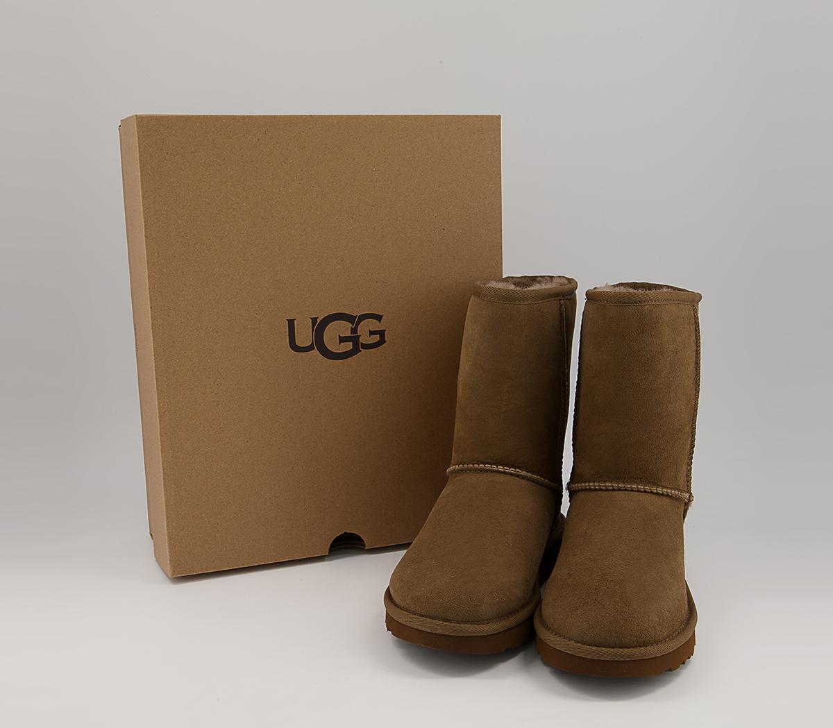UGG Classic Short II Boots UGG Classic Short II Boots Hickory