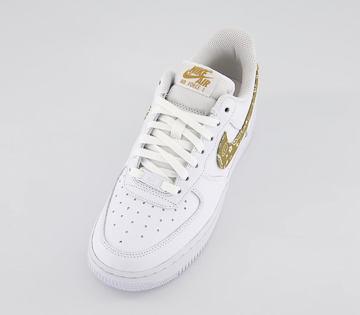 Nike Air Force 1 07 Trainers Nike Air Force 1 07 Trainers White Barely White
