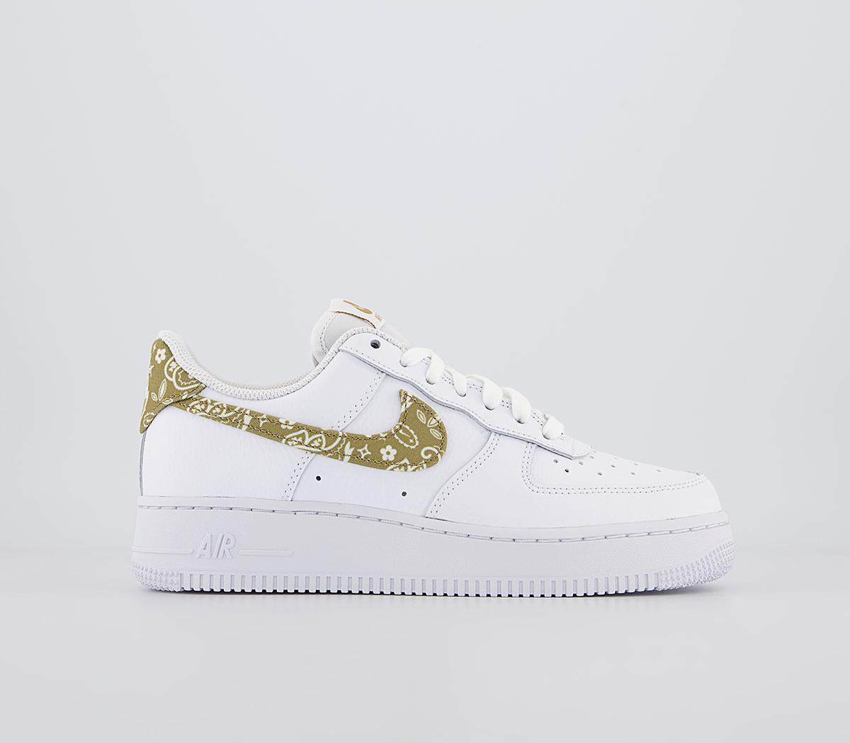 NikeAir Force 1 07 TrainersWhite Barely White