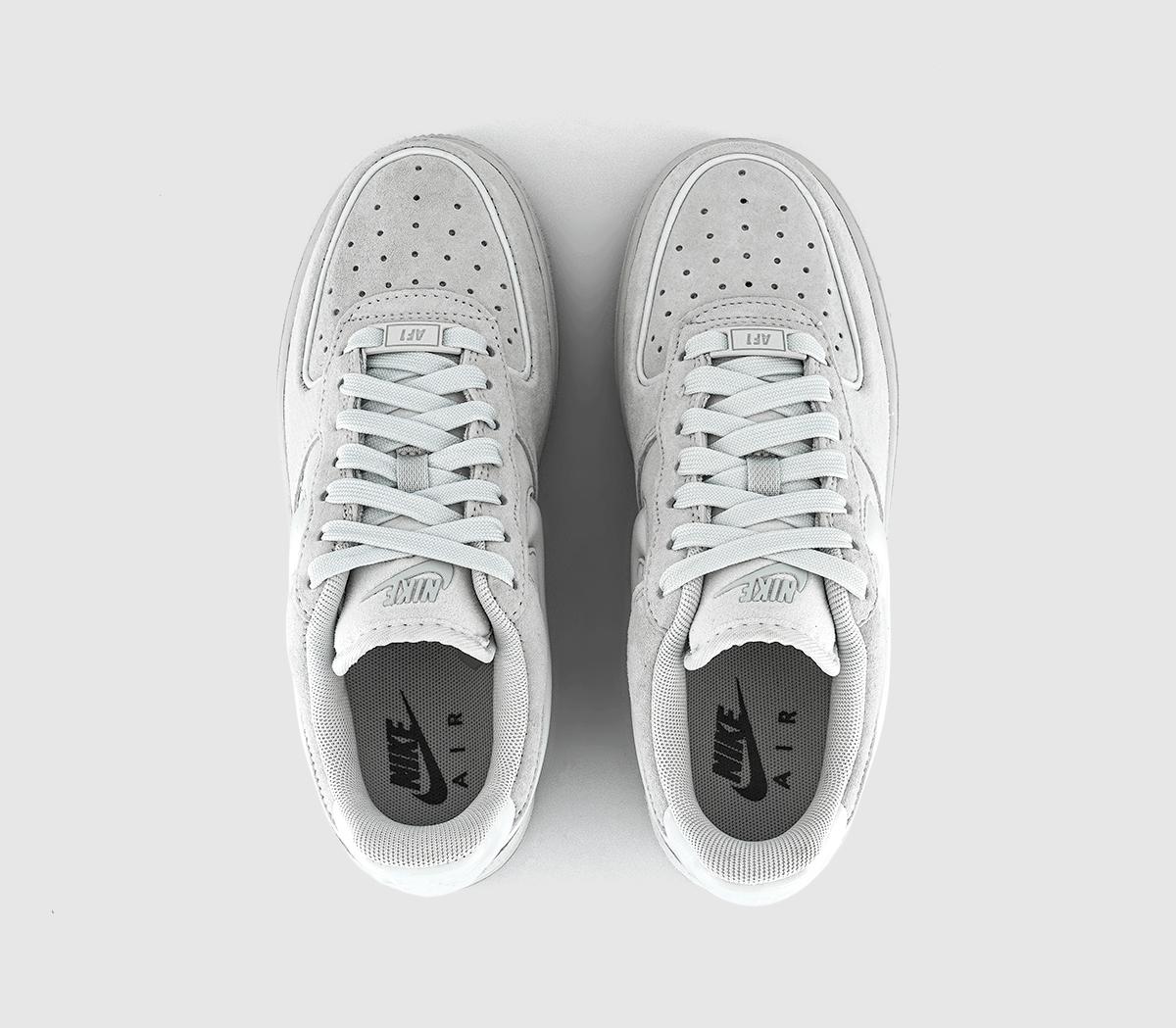 NikeAir Force 1 07 TrainersOff White Off White Light Smoke Grey