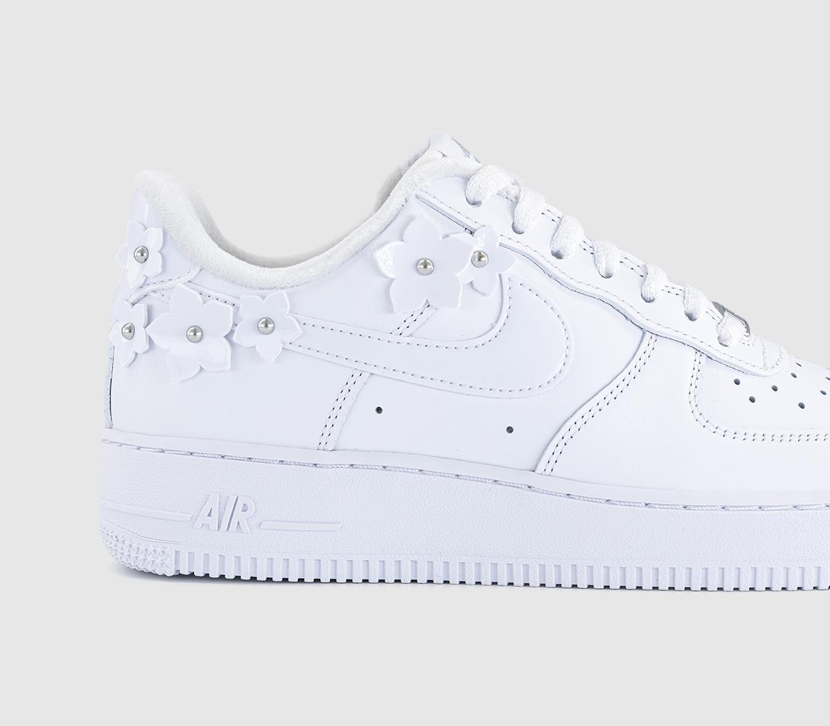 NikeAir Force 1 07 TrainersWhite White Wolf Grey Metallic Silver