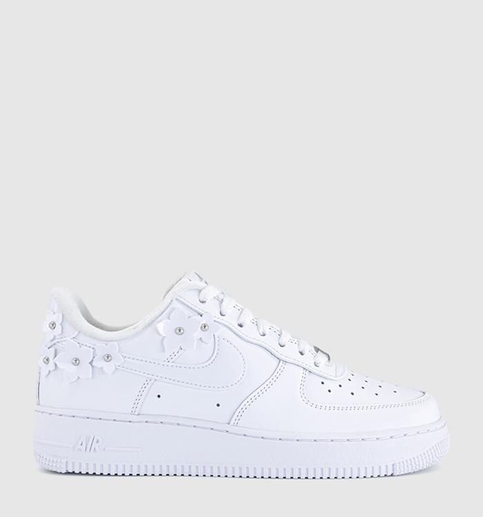 Nike Air Force 1 07 Trainers White White Wolf Grey Metallic Silver
