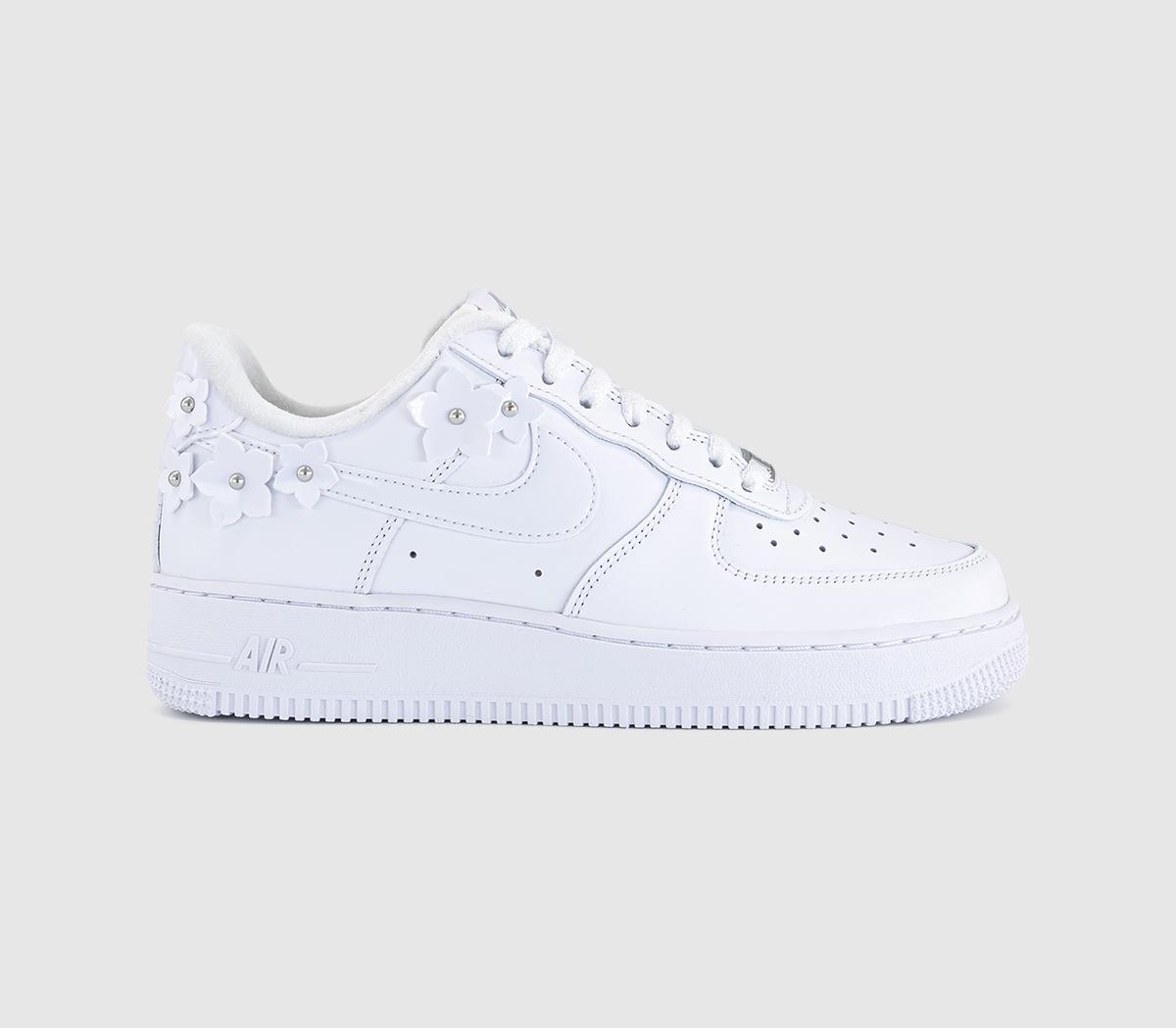 NikeAir Force 1 07 TrainersWhite White Wolf Grey Metallic Silver