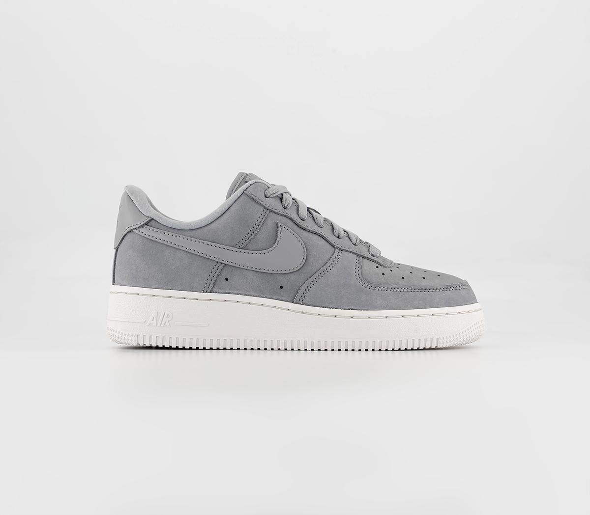 Nike Air Force 1 07 Trainers Wolf Grey Summit White - Women's Trainers