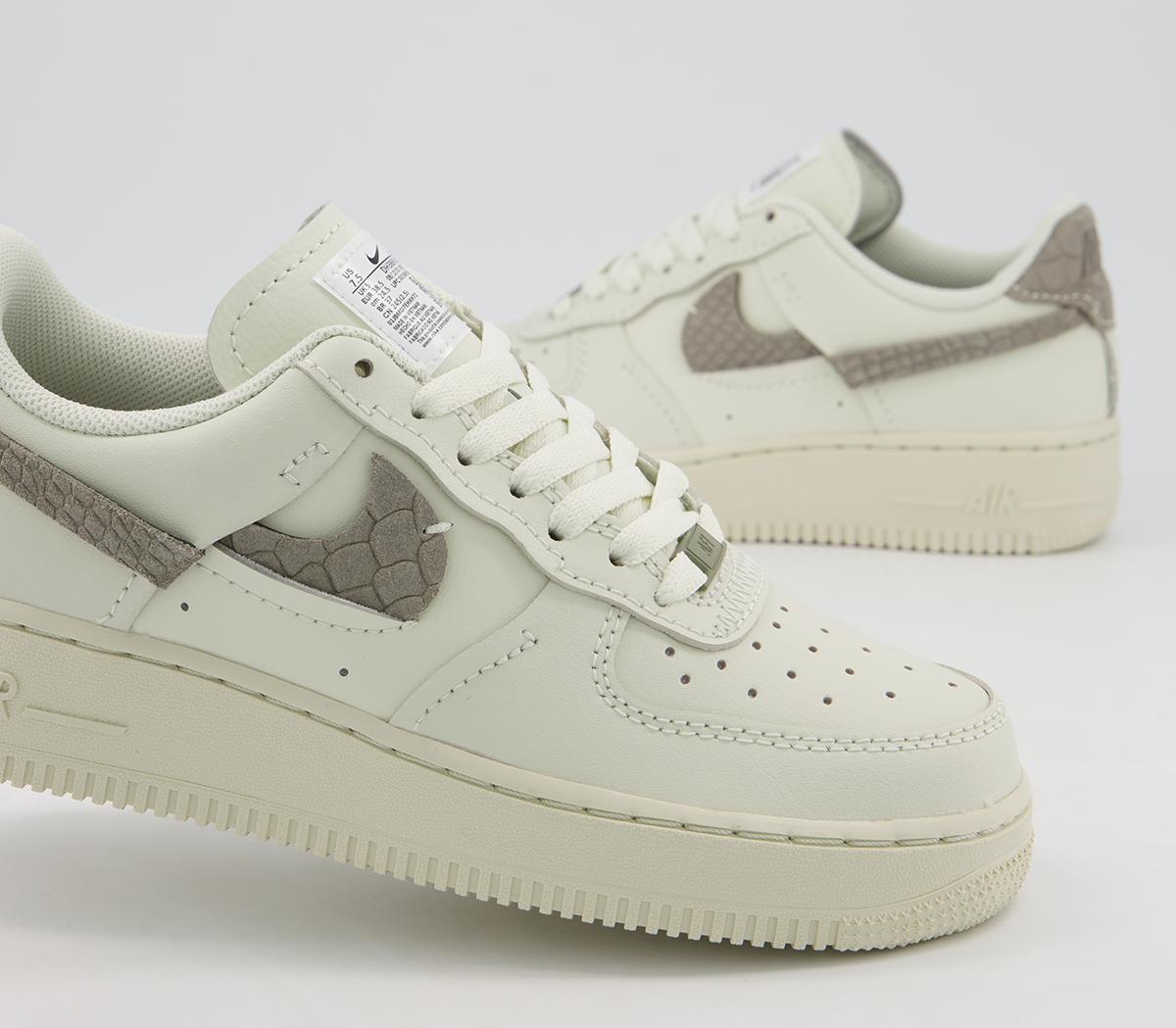 NikeAir Force 1 07 Trainers NikeAir Force 1 07 TrainersSeaglass Light Armory Lxx