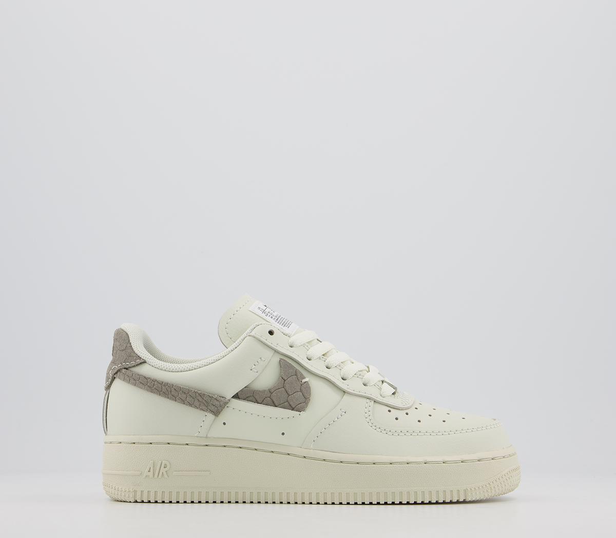 NikeAir Force 1 07 TrainersSeaglass Light Armory Lxx