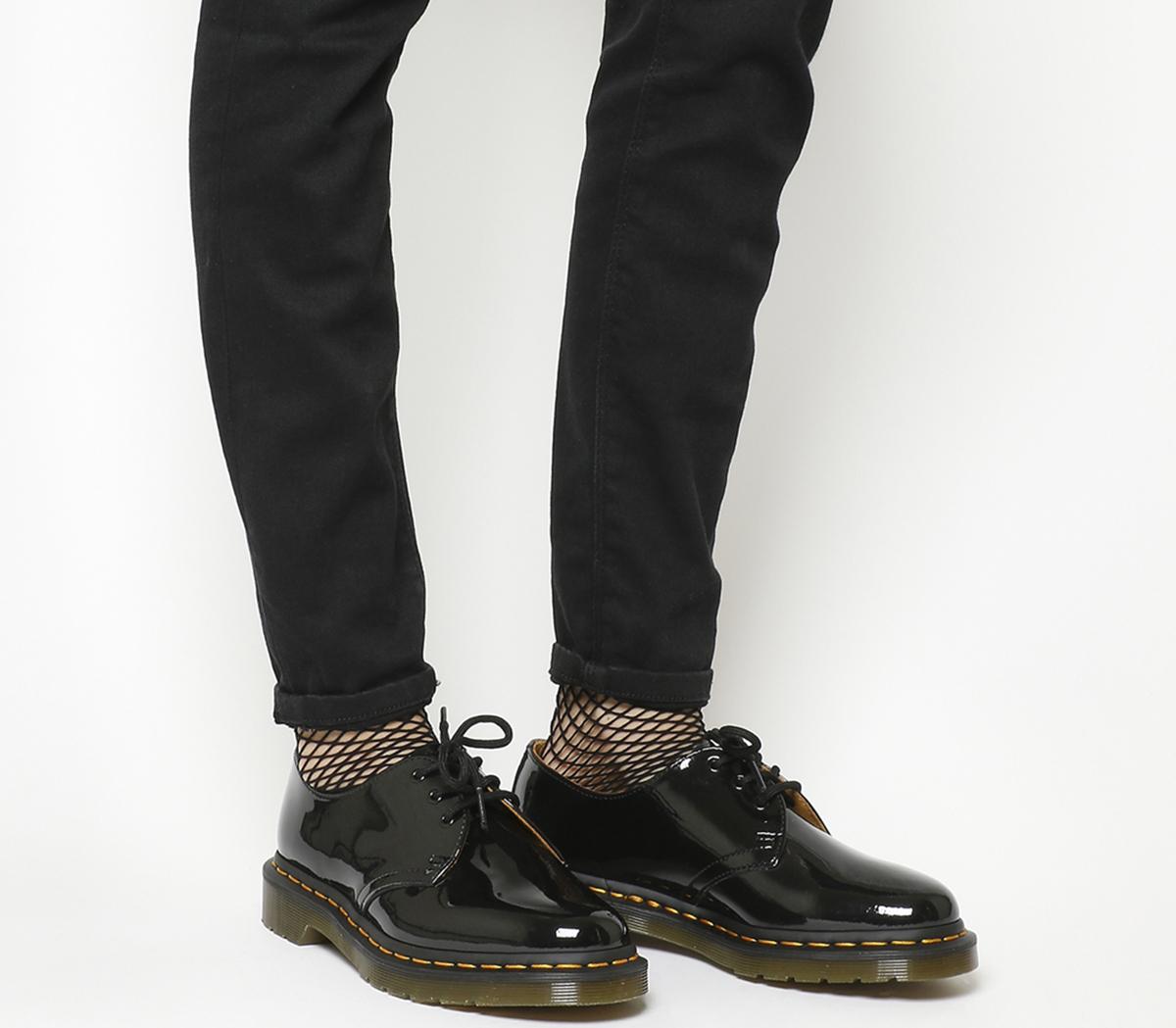 dr martens lamper shoe