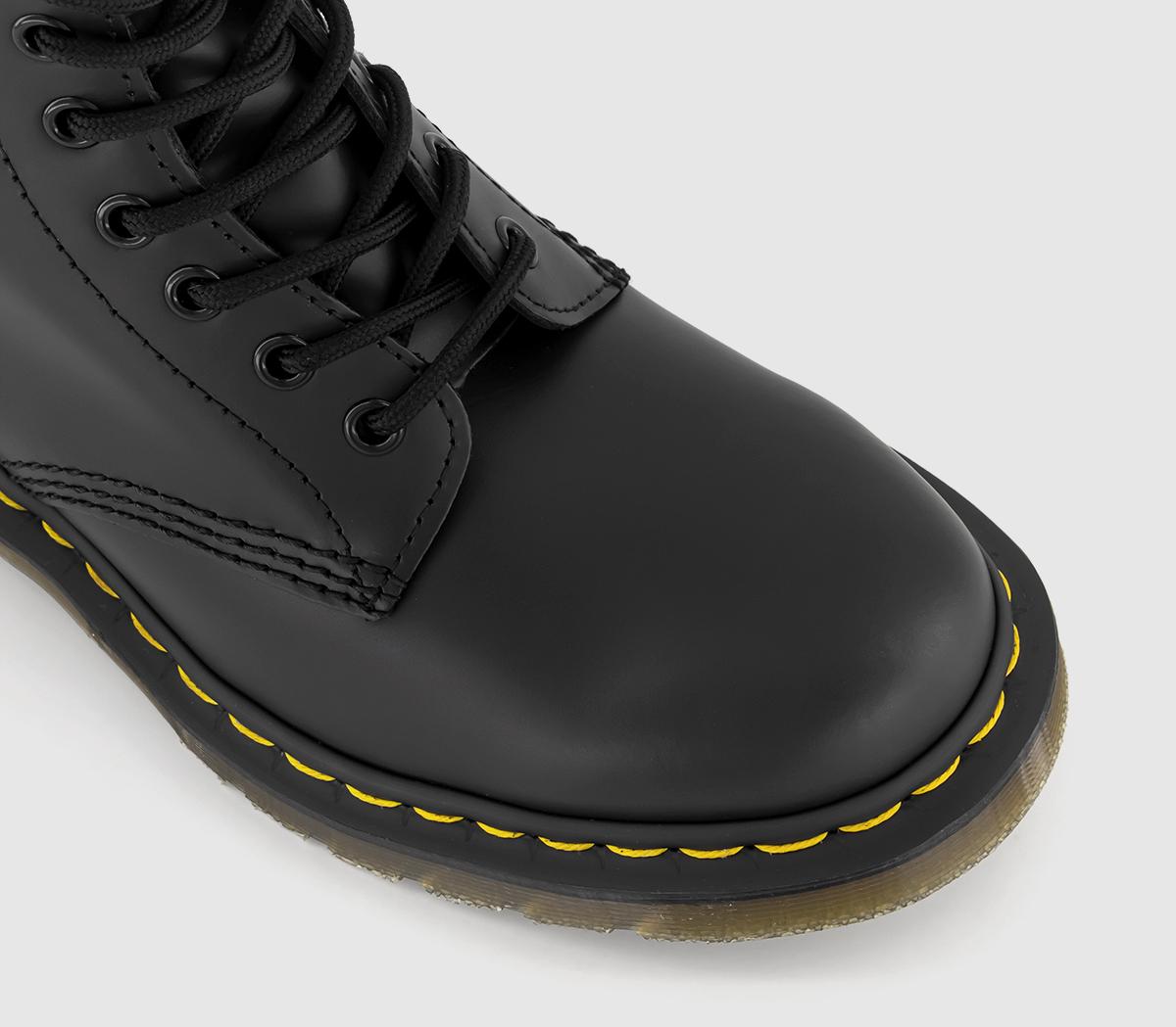 Dr. Martens 8 Eyelet Lace Up Boots Black - Ankle Boots