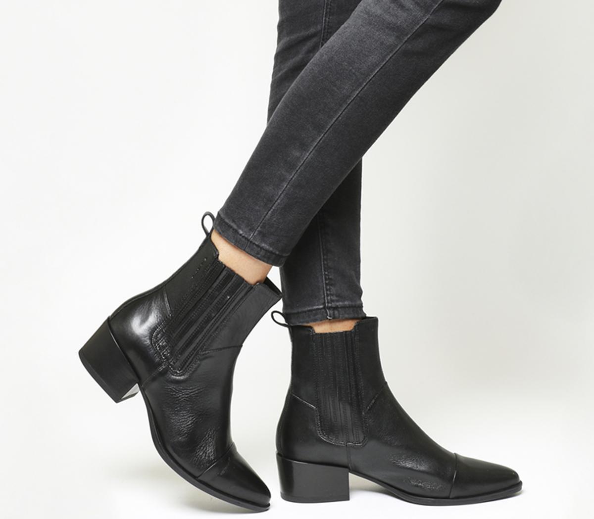 Vagabond Shoemakers Marja Chelsea Boots Black Leather Women's Ankle Boots