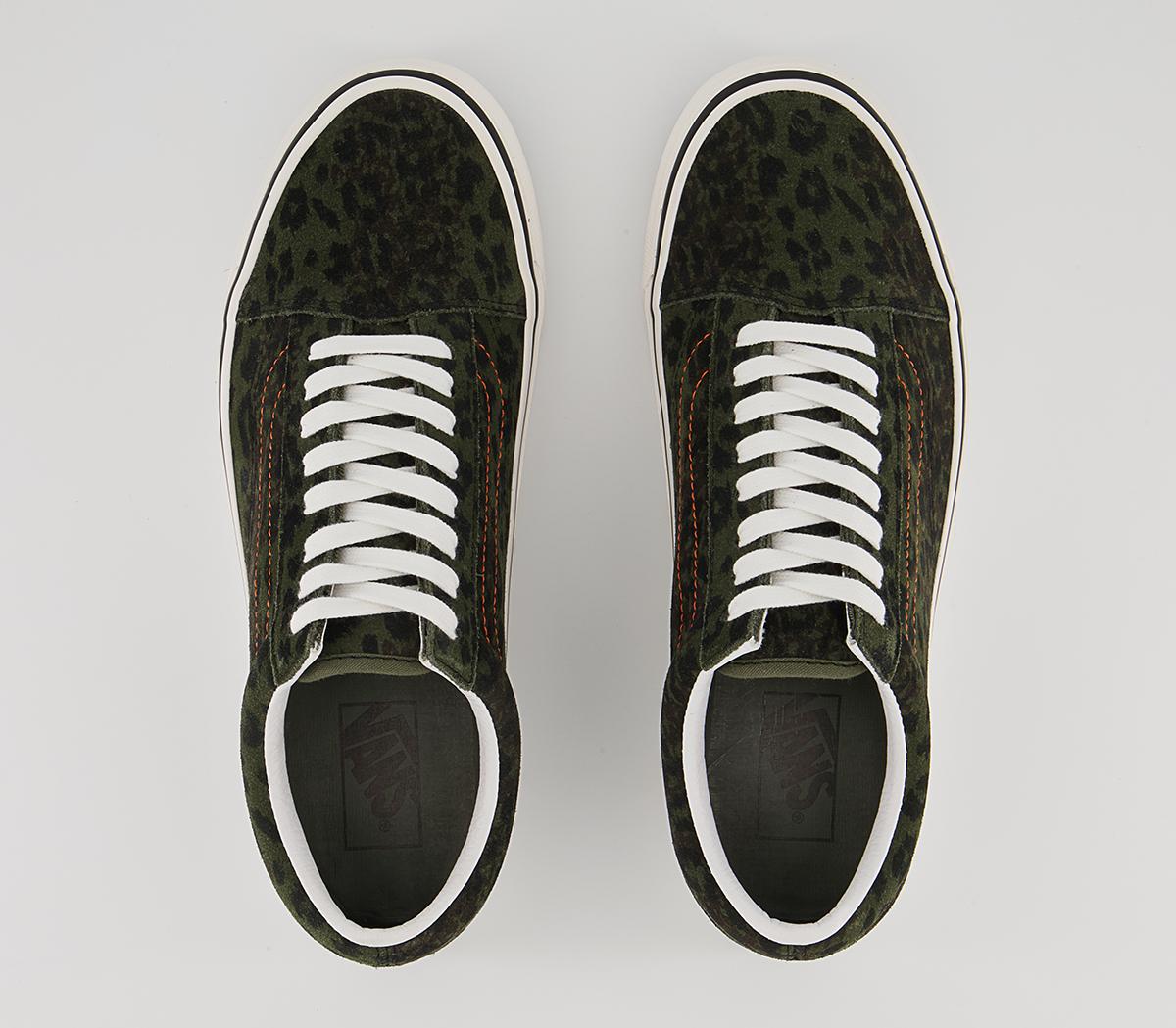 Vans Anaheim Old Skool 36 Dx Trainers Vans Anaheim Old Skool 36 Dx Trainers Anaheim Leopard Camo Grape Leaf