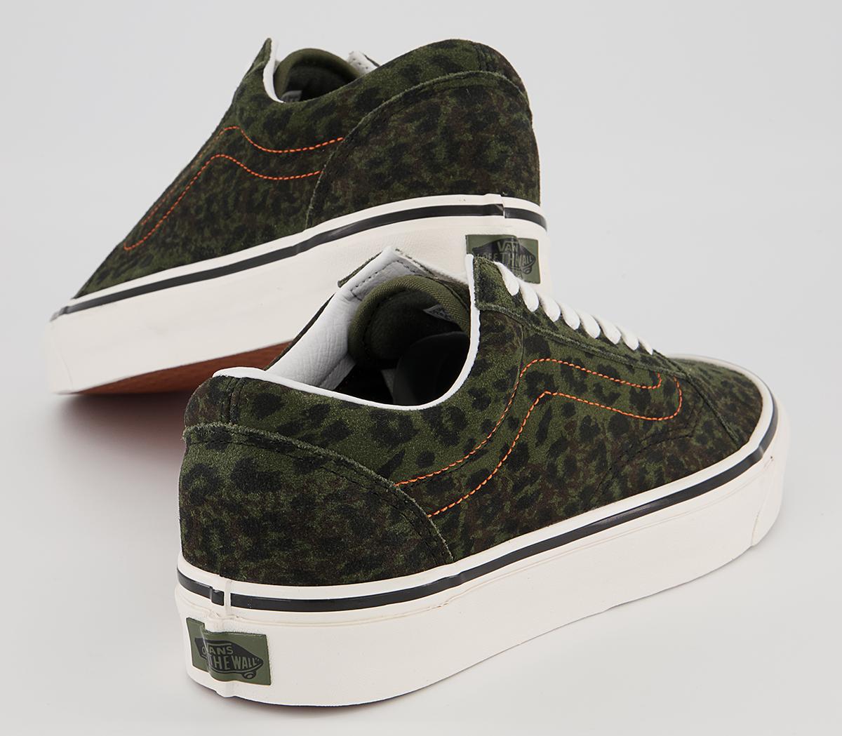 Vans Anaheim Old Skool 36 Dx Trainers Vans Anaheim Old Skool 36 Dx Trainers Anaheim Leopard Camo Grape Leaf