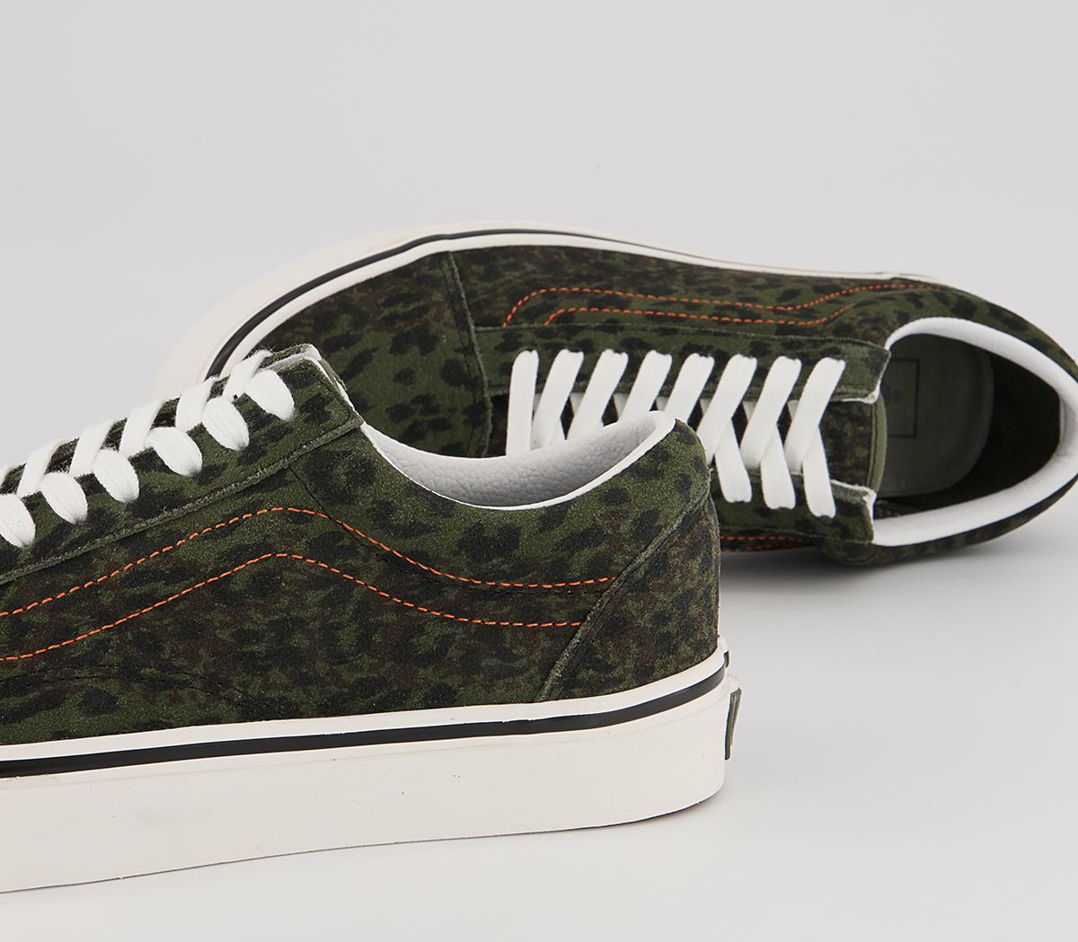 Vans Anaheim Old Skool 36 Dx Trainers Vans Anaheim Old Skool 36 Dx Trainers Anaheim Leopard Camo Grape Leaf