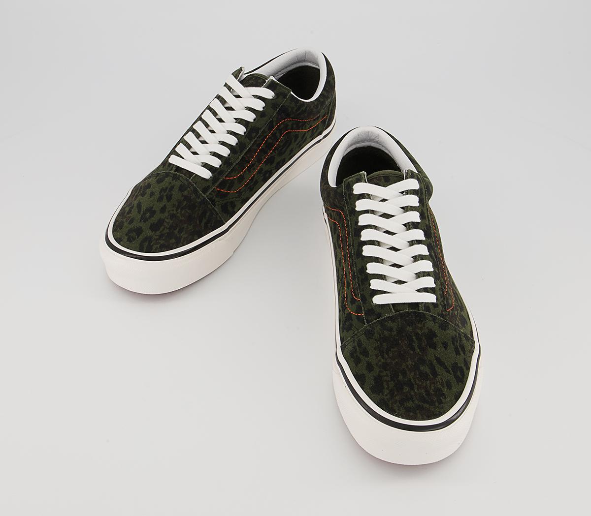 Vans Anaheim Old Skool 36 Dx Trainers Vans Anaheim Old Skool 36 Dx Trainers Anaheim Leopard Camo Grape Leaf