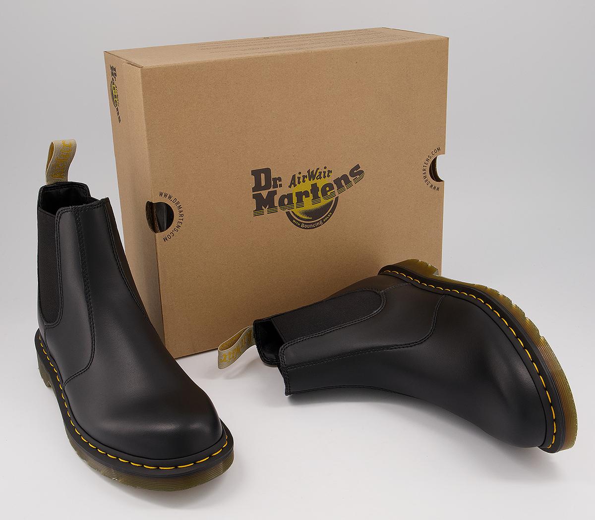 Dr. MartensVegan 2976 Chelsea Boots M Dr. MartensVegan 2976 Chelsea Boots MBlack Pu