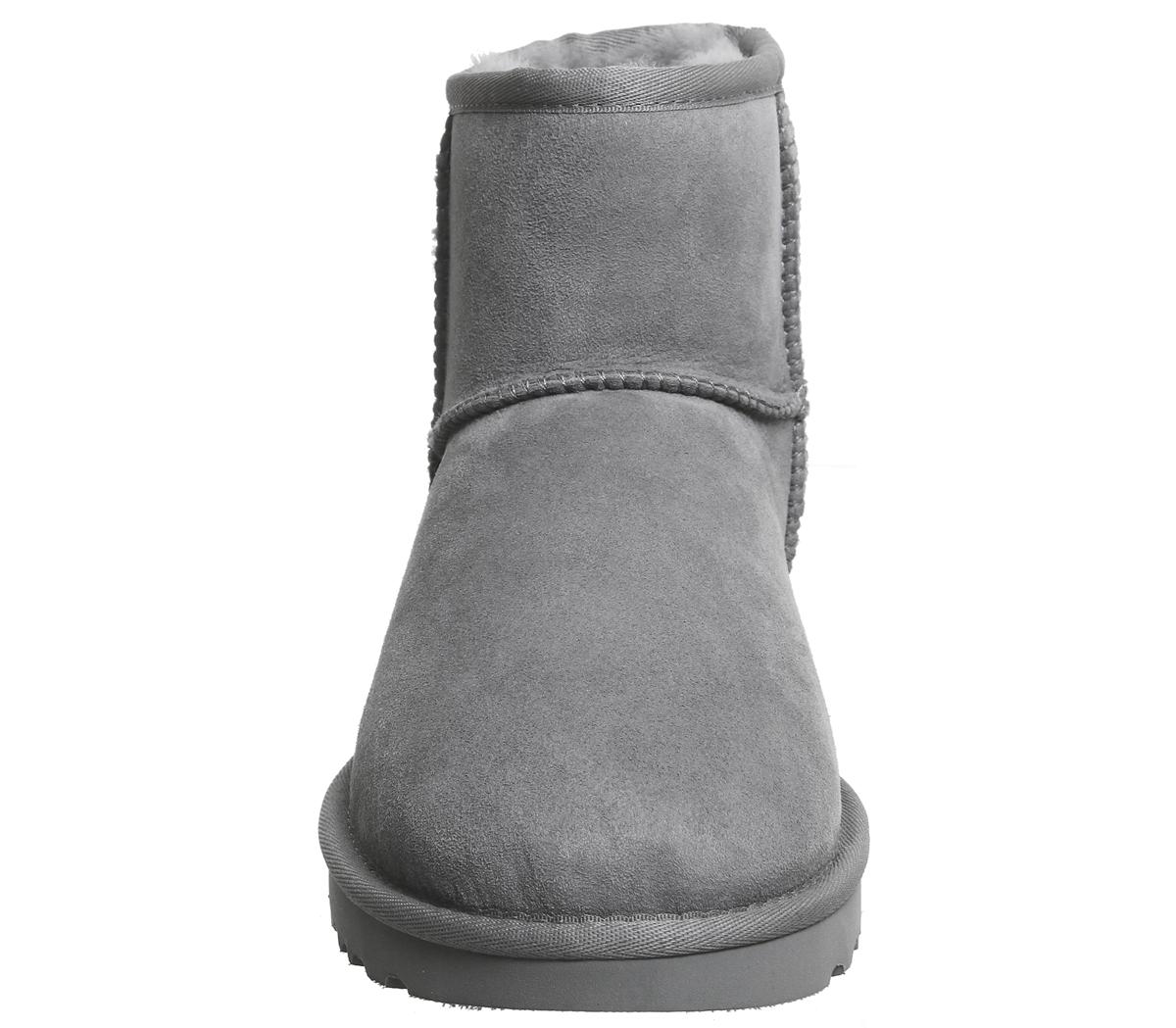 UGG Classic Mini Metallic II Exclusive UGG Classic Mini Metallic II Exclusive Grey Suede Smu