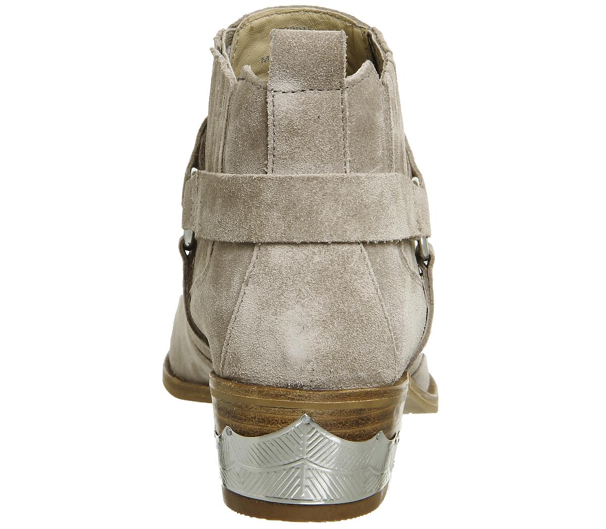 OFFICEAtlas- Stirrup Western ChelseaTaupe Suede
