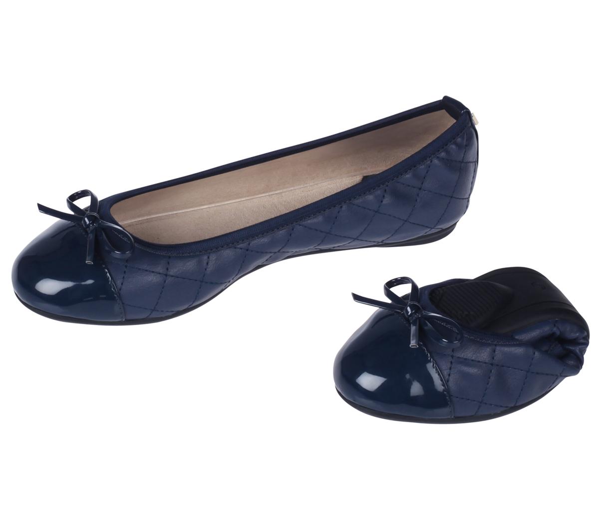 Butterfly TwistsQuilted Olivia 2Navy