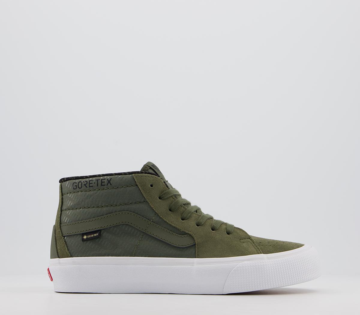 Vans hot sale mid trainers