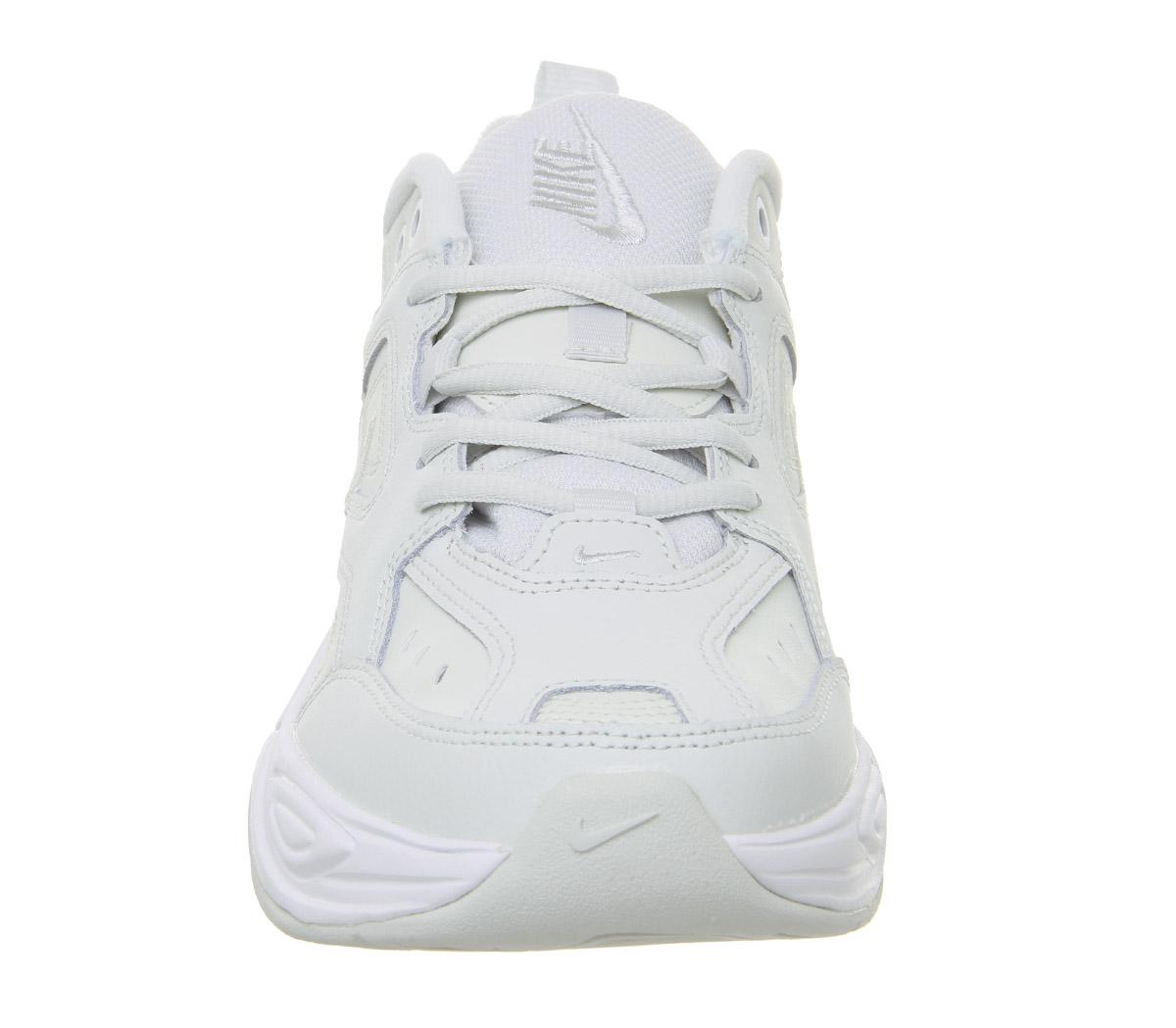 white nike tekno size 5