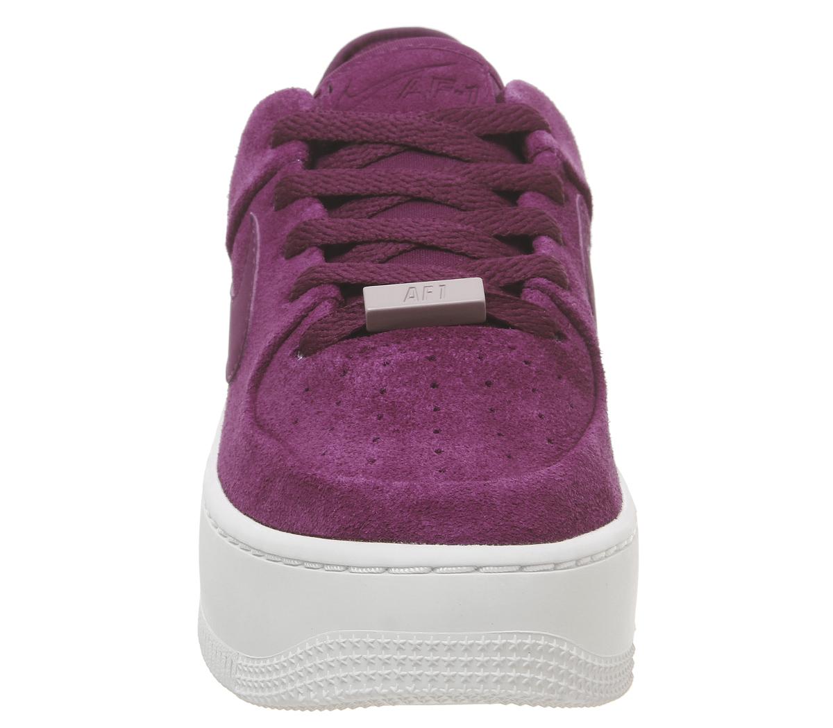 NikeAir Force 1 SageTrue Berry Plum Chalk