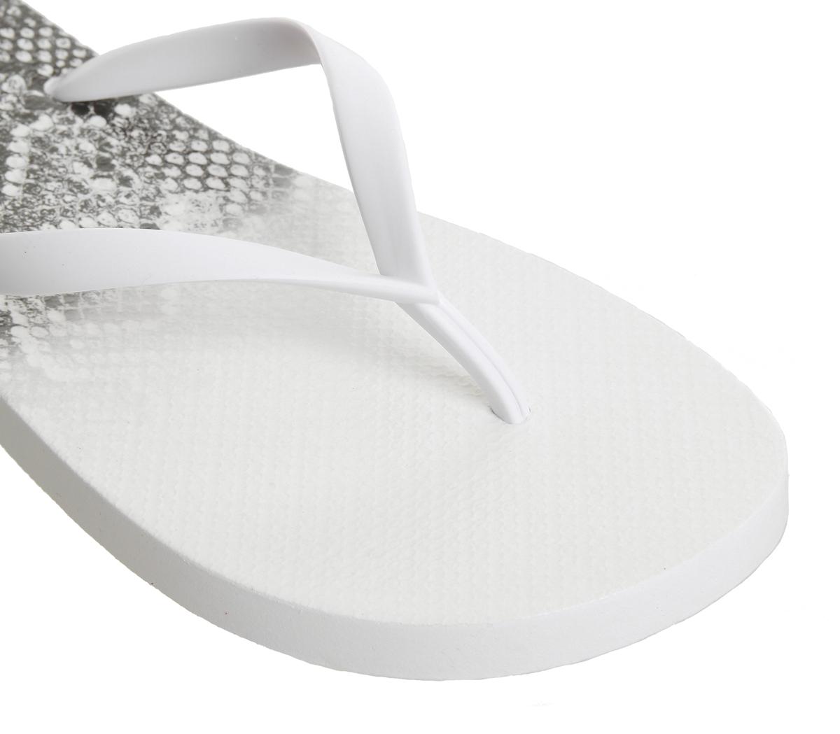 OFFICESeaside Ombre Toe Post Sandals OFFICESeaside Ombre Toe Post SandalsWhite Snake
