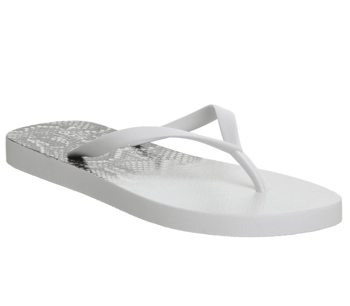 OFFICESeaside Ombre Toe Post Sandals OFFICESeaside Ombre Toe Post SandalsWhite Snake