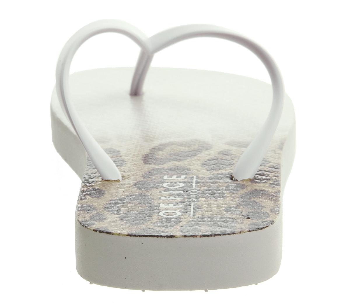 OFFICESeaside Ombre Toe Post Sandals OFFICESeaside Ombre Toe Post SandalsWhite Leopard