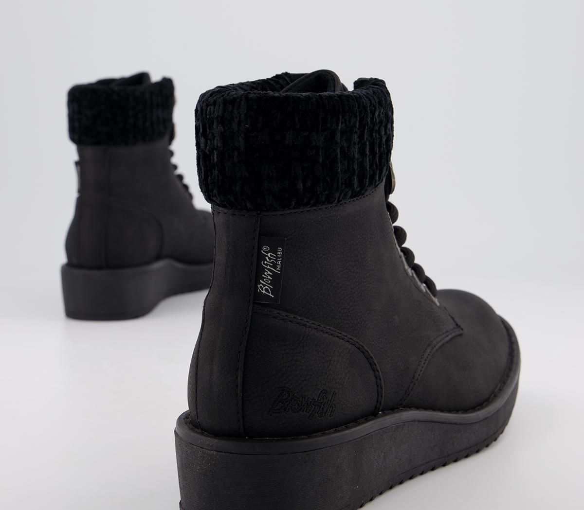 Blowfish MalibuChomper Wedge Boot Blowfish MalibuChomper Wedge BootBlack Utah Pu Knit