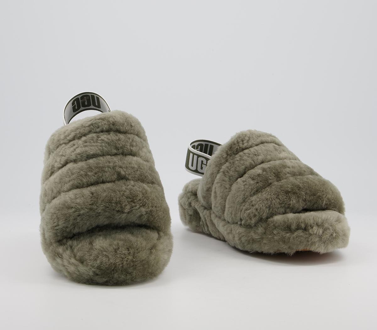 UGGFluff Yeah SlidesBurnt Olive