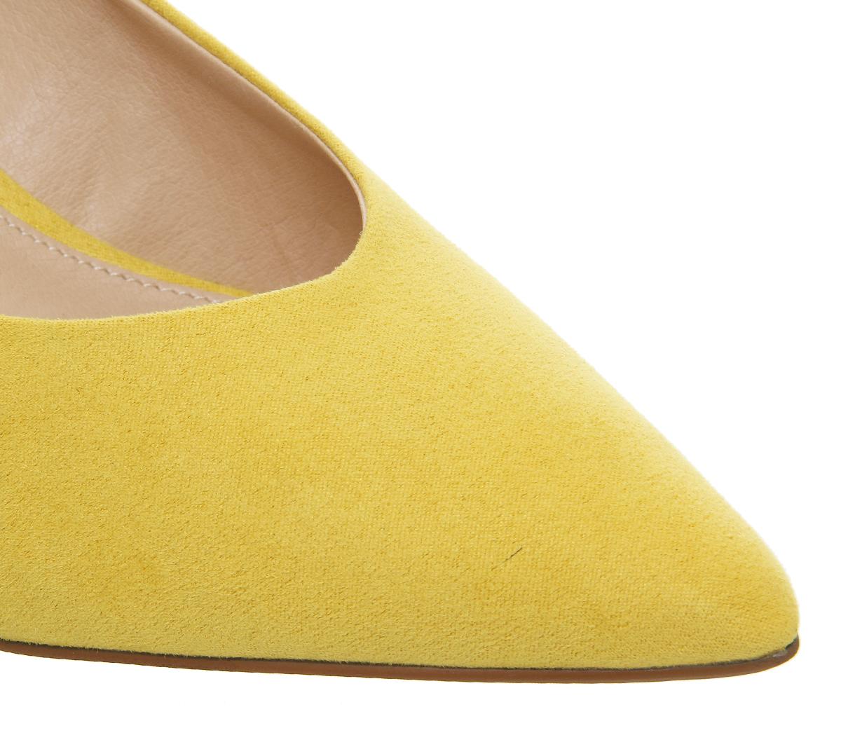 OFFICEMama Point Court With Chunky HeelYellow